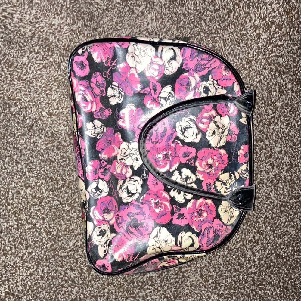 Makeup bag